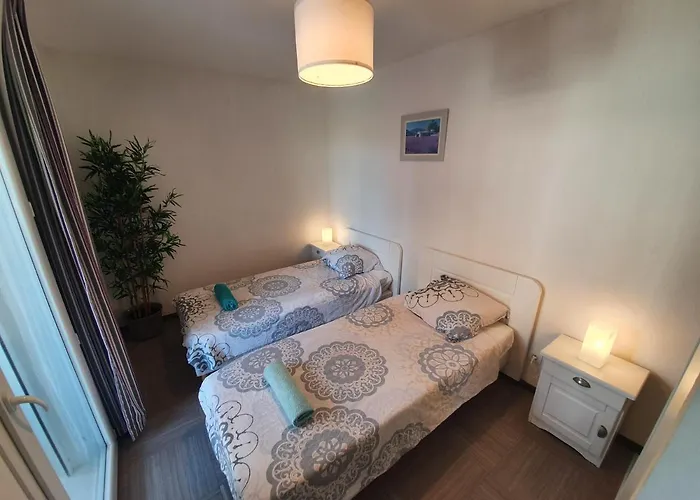 L'arbousier - Piscine & Climatisation *