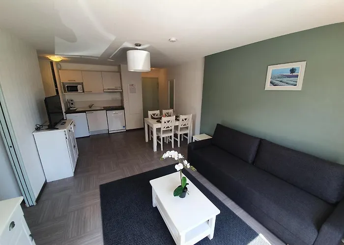 L'arbousier - Piscine & Climatisation *